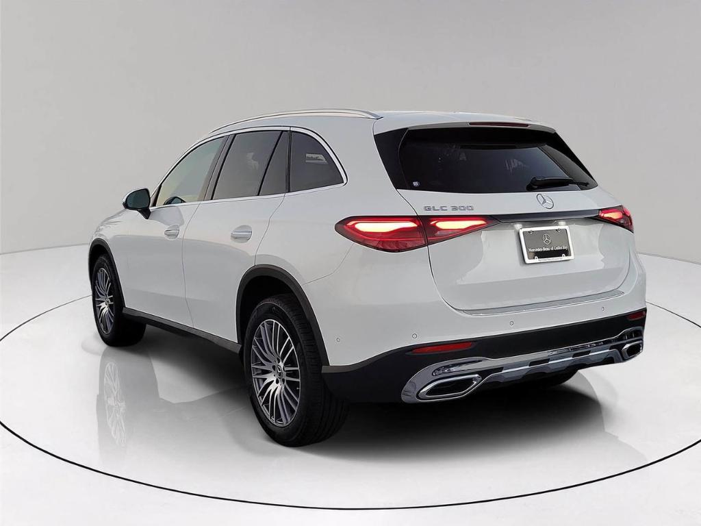 new 2026 Mercedes-Benz GLC 300 car, priced at $54,925
