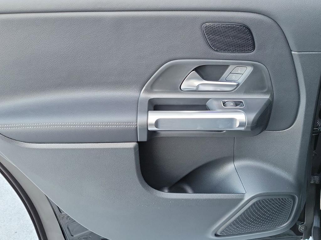 new 2026 Mercedes-Benz GLB 250 car, priced at $50,355