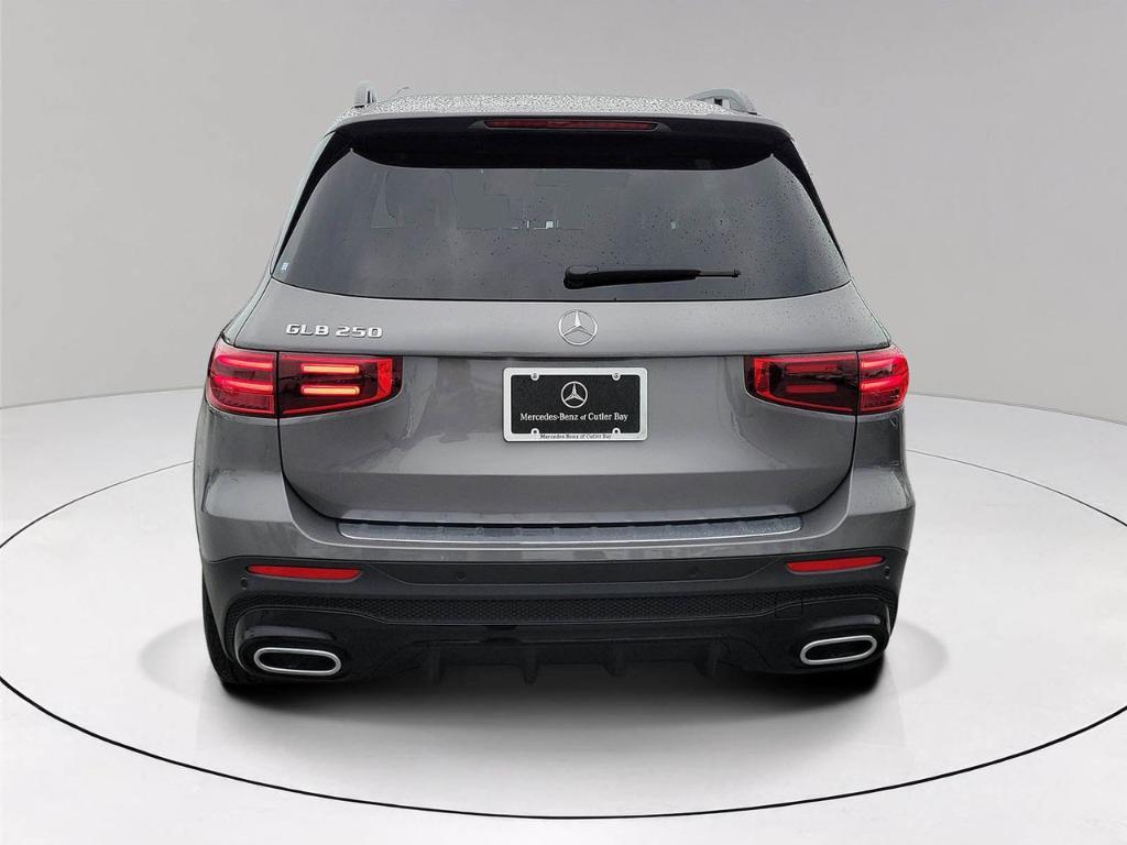 new 2026 Mercedes-Benz GLB 250 car, priced at $53,980