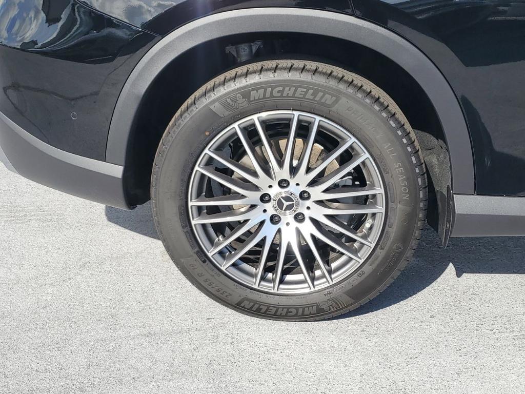 new 2026 Mercedes-Benz GLC 300 car, priced at $54,350