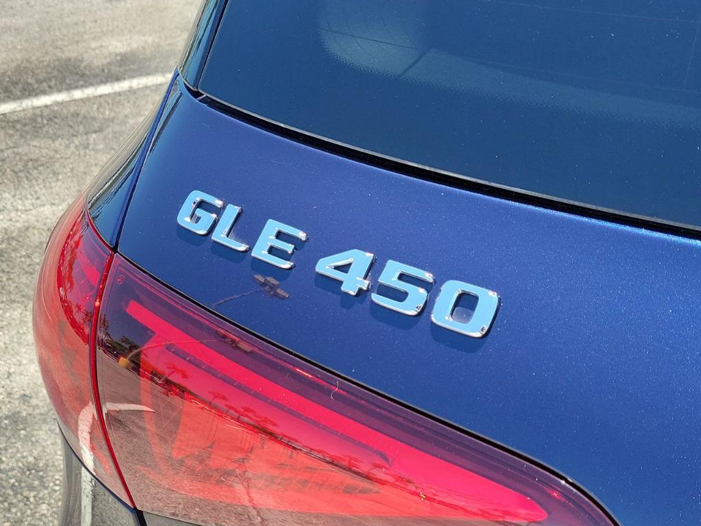 used 2022 Mercedes-Benz GLE 450 car, priced at $41,011