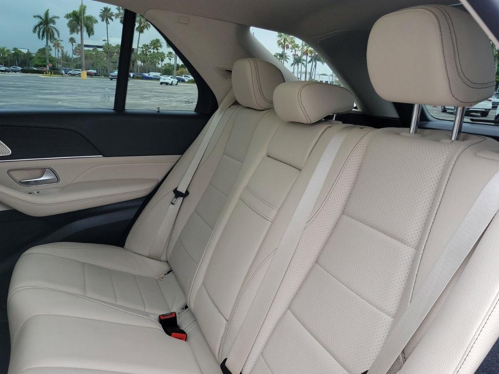 used 2021 Mercedes-Benz GLE 350 car, priced at $35,271