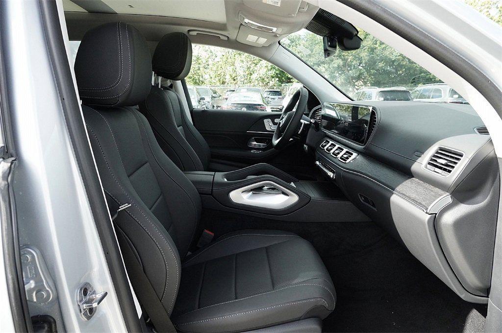 new 2026 Mercedes-Benz GLS 450 car, priced at $96,995