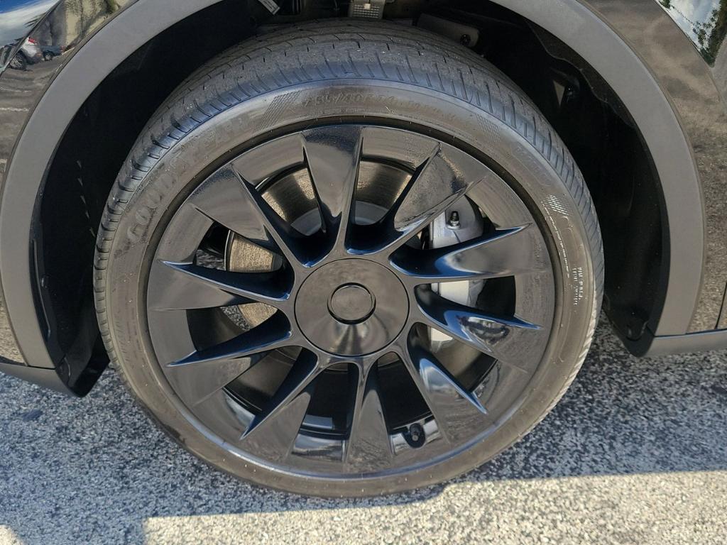 used 2024 Tesla Model Y car, priced at $33,821