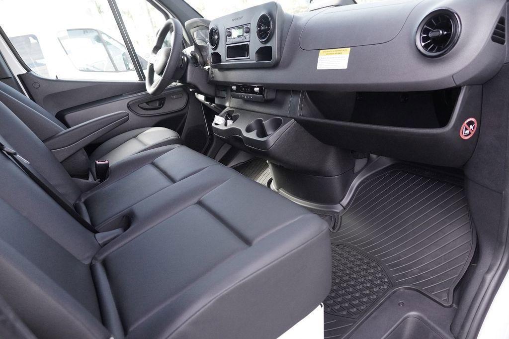 new 2025 Mercedes-Benz Sprinter 3500 car, priced at $67,171