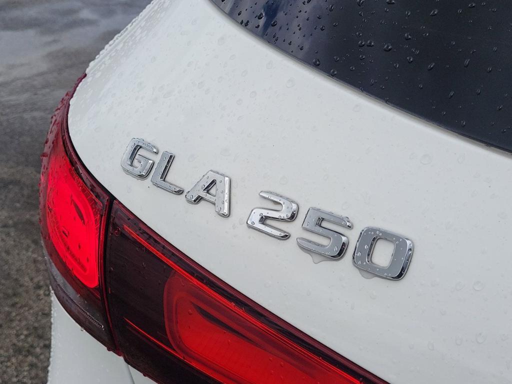 used 2022 Mercedes-Benz GLA 250 car, priced at $28,379