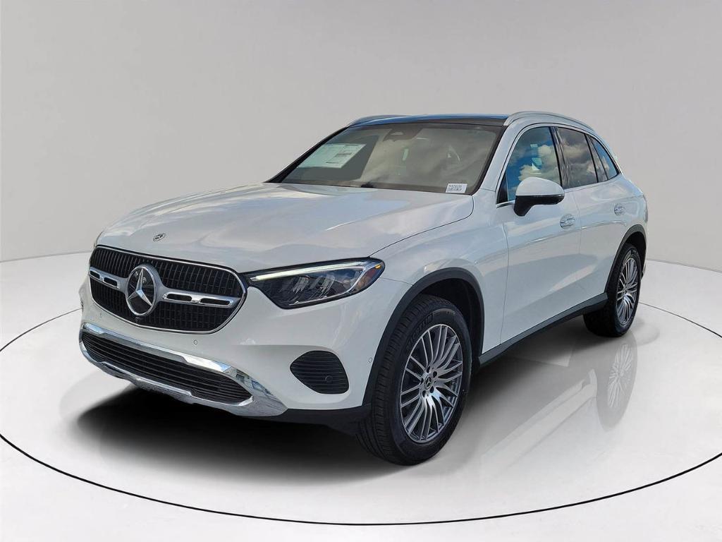 new 2026 Mercedes-Benz GLC 300 car, priced at $55,950