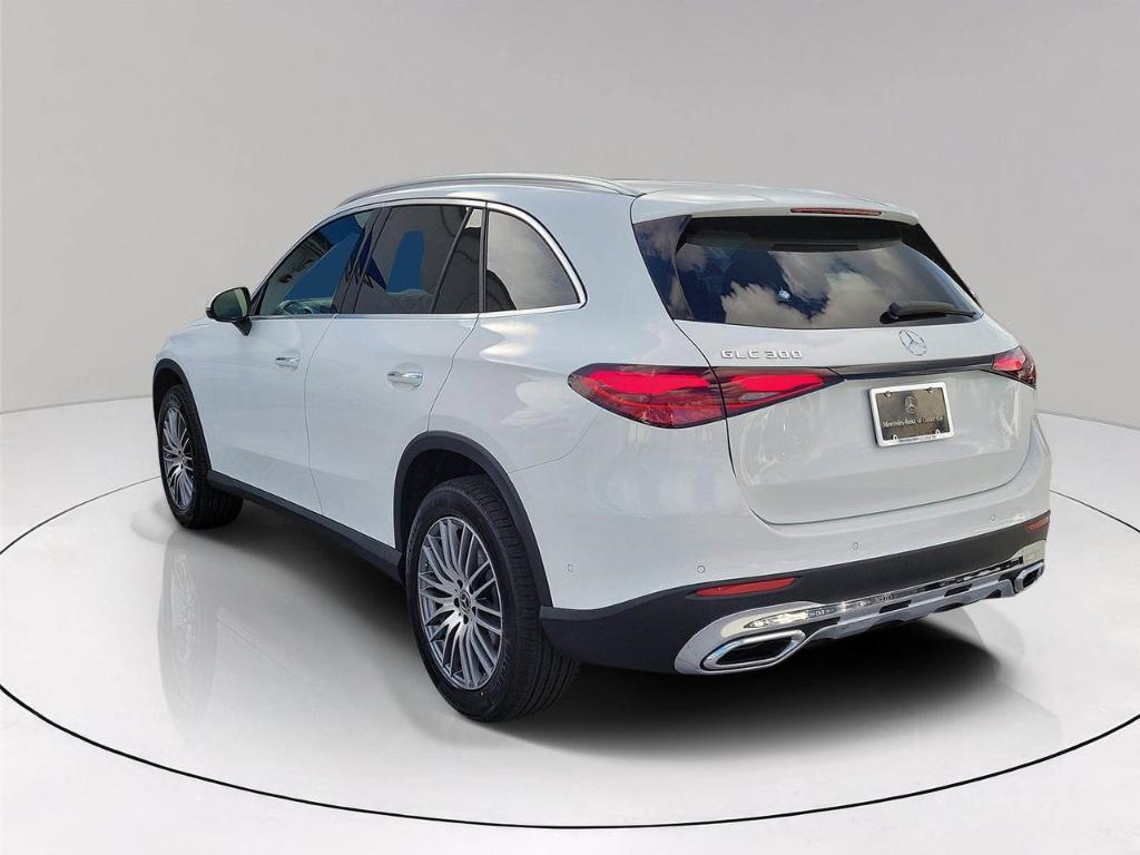 new 2026 Mercedes-Benz GLC 300 car, priced at $55,950