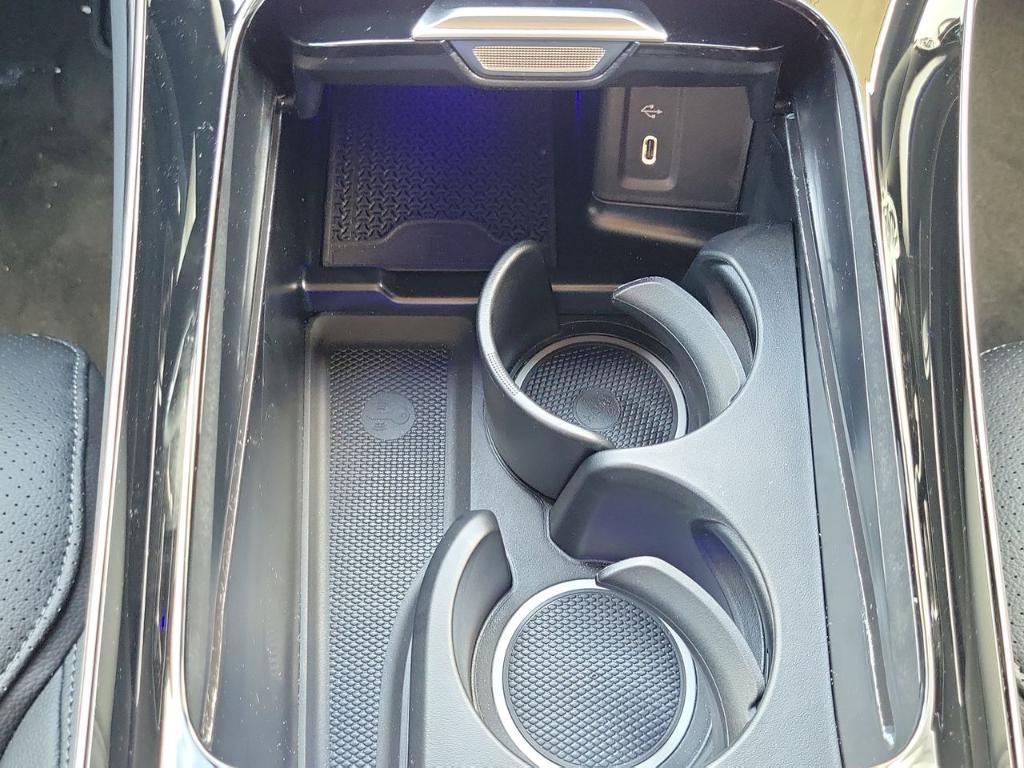 new 2026 Mercedes-Benz GLC 300 car, priced at $55,950