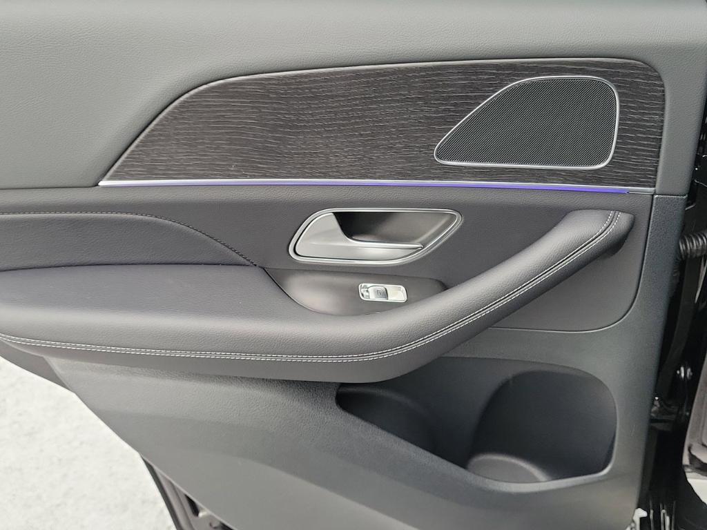 new 2026 Mercedes-Benz GLE 450 car, priced at $78,760