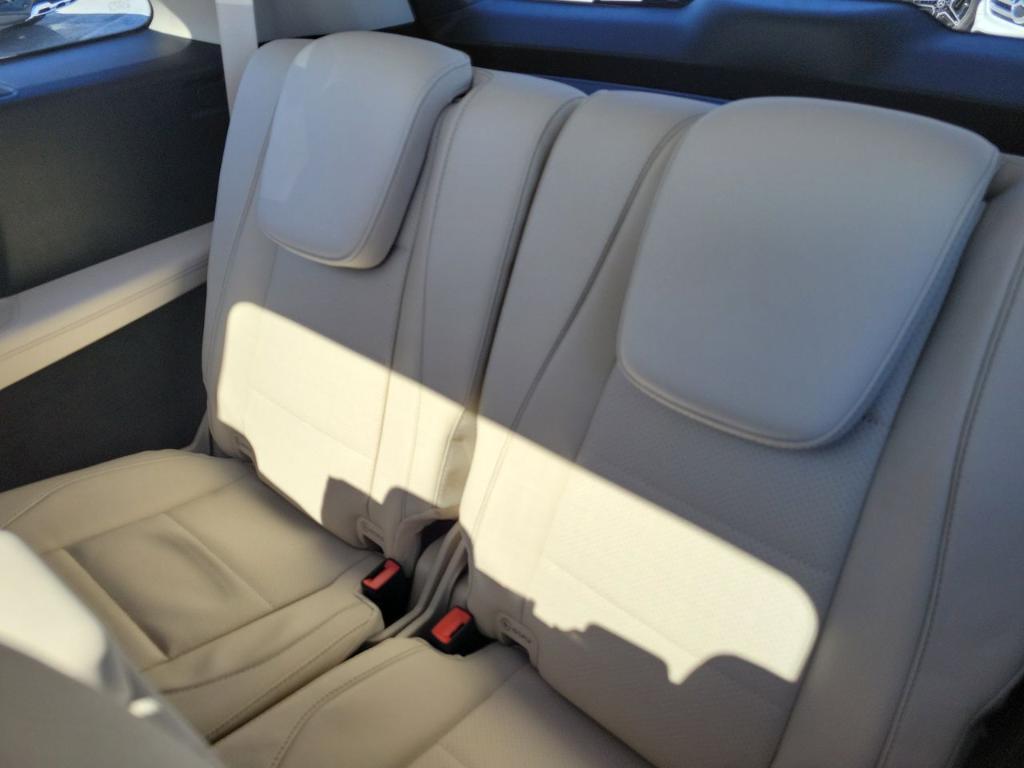 new 2026 Mercedes-Benz GLS 450 car, priced at $94,870