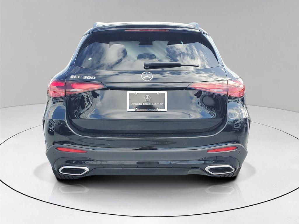 new 2026 Mercedes-Benz GLC 300 car, priced at $60,685