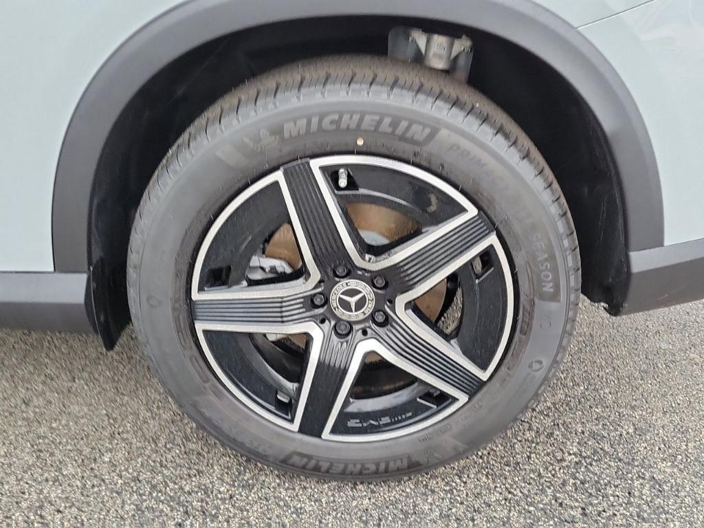 new 2026 Mercedes-Benz GLC 300 car, priced at $55,650