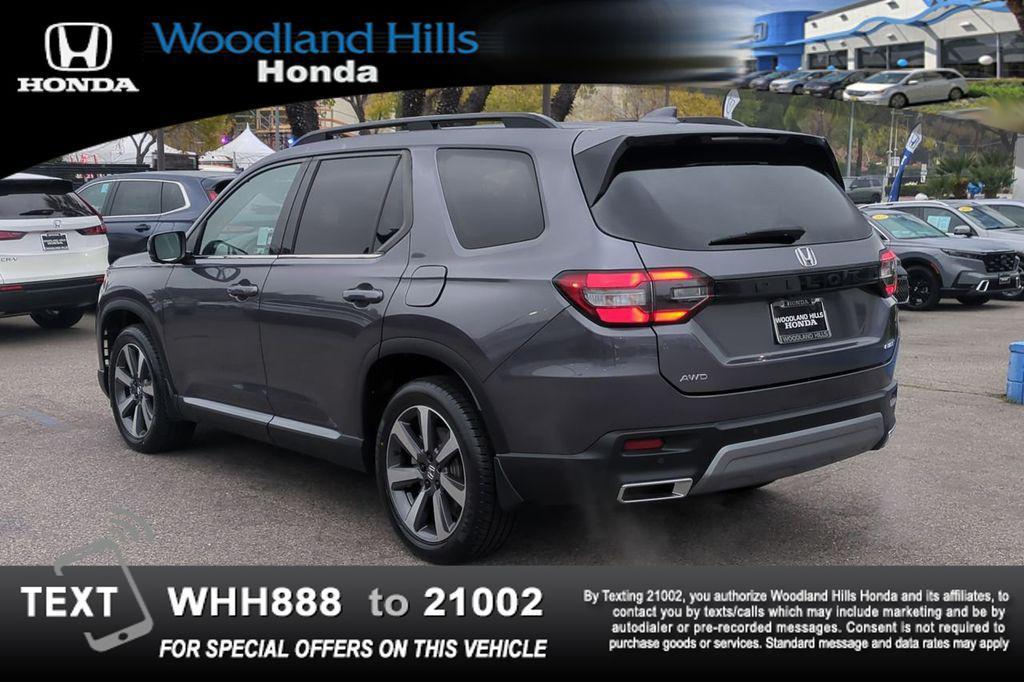 used 2023 Honda Pilot car, priced at $41,888