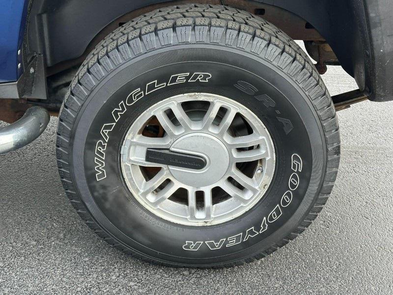 used 2006 Hummer H3 car, priced at $7,800