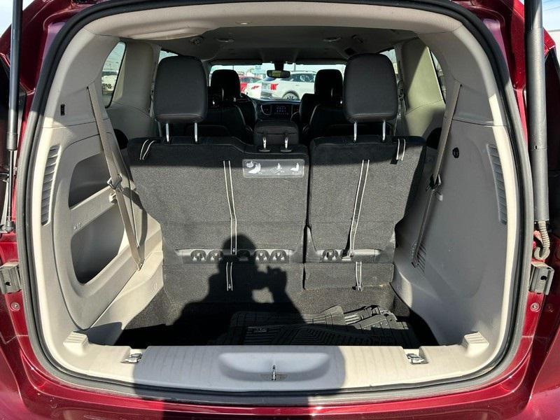 used 2018 Chrysler Pacifica car, priced at $15,800