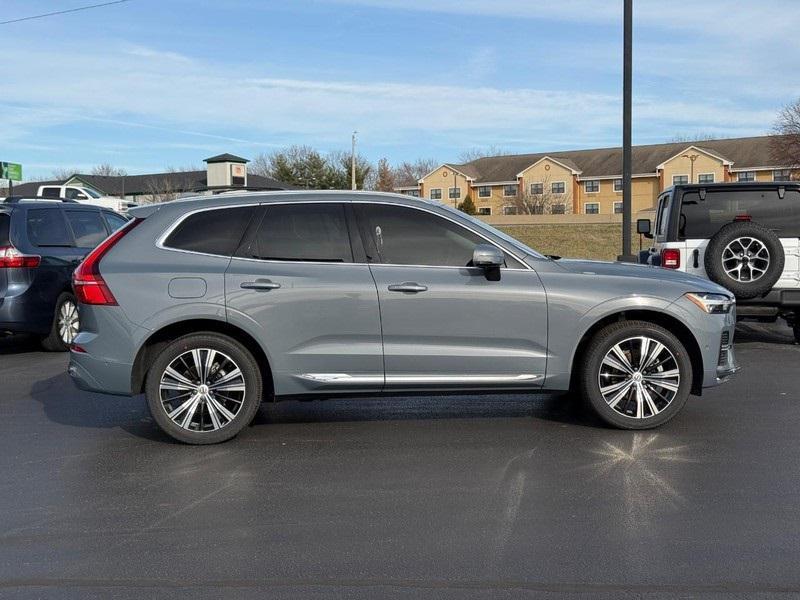 used 2022 Volvo XC60 car, priced at $32,700