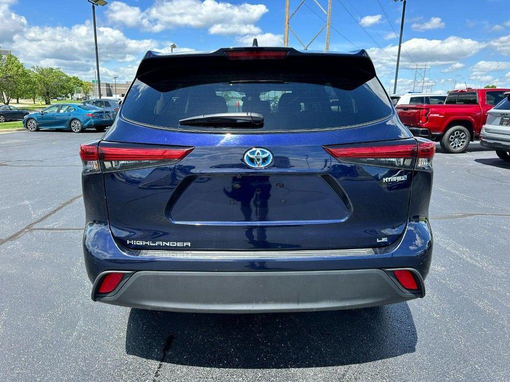 used 2023 Toyota Highlander Hybrid car, priced at $29,000