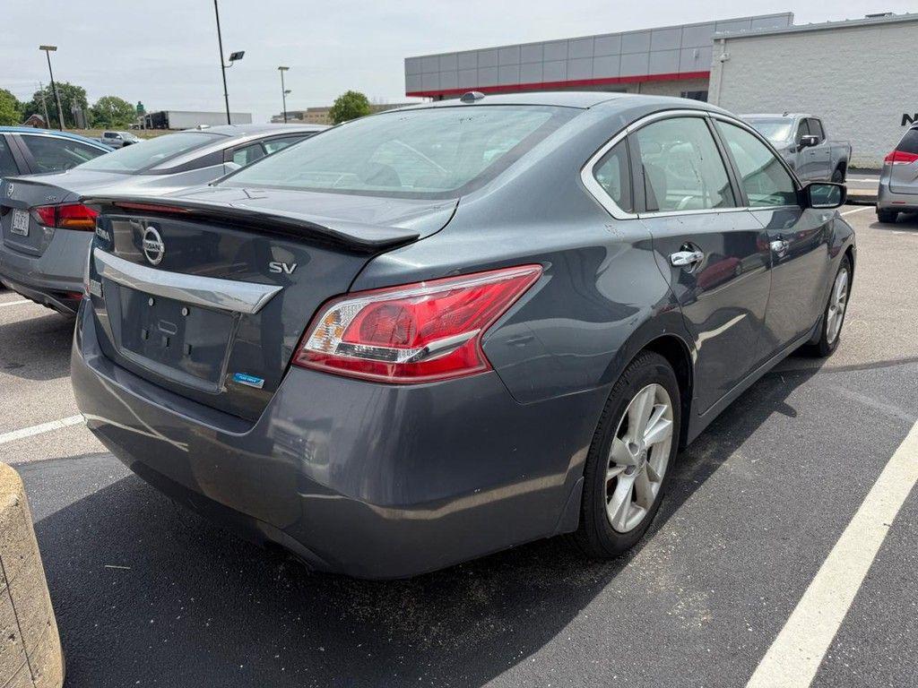 used 2013 Nissan Altima car