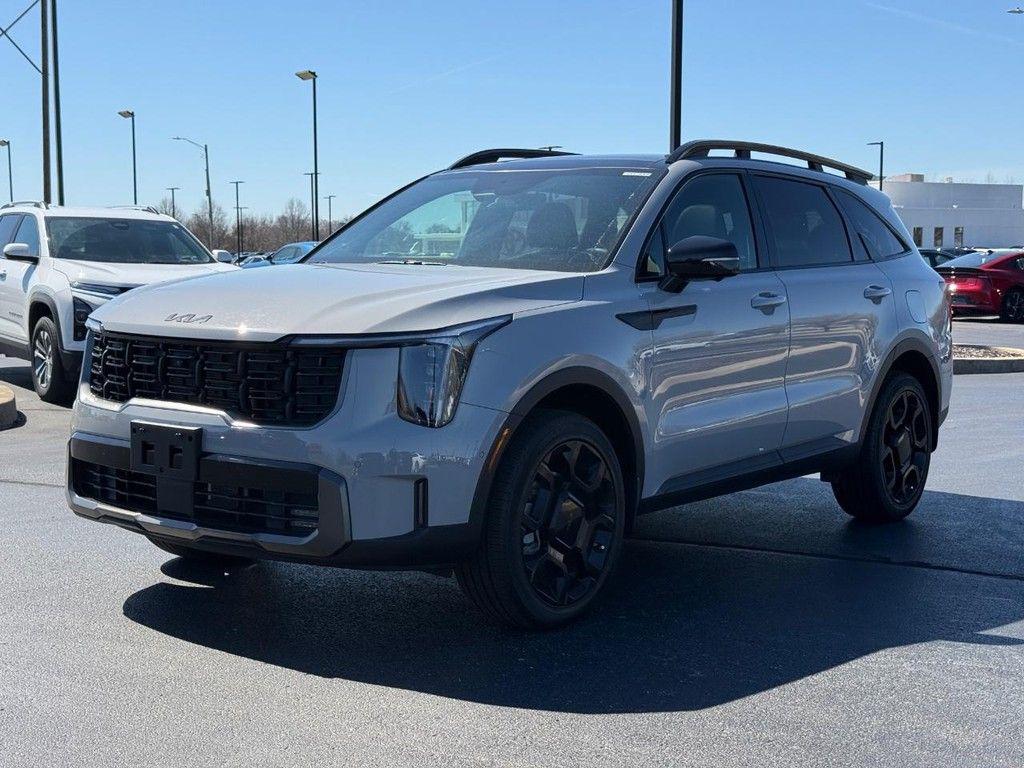 used 2025 Kia Sorento car, priced at $37,800