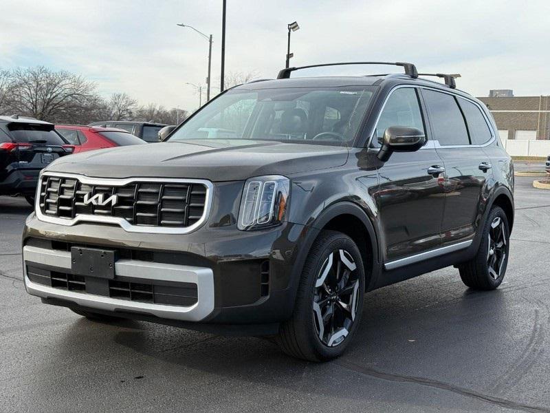 used 2024 Kia Telluride car, priced at $33,500
