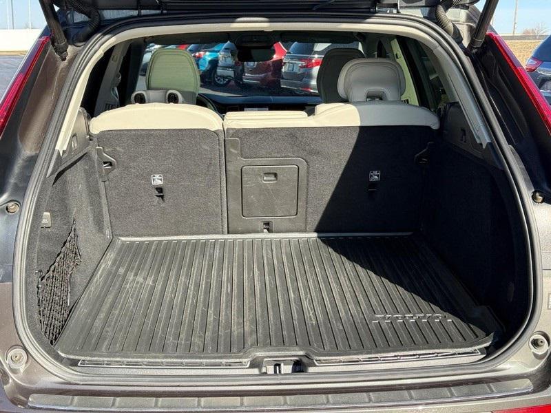 used 2022 Volvo XC60 car, priced at $27,000
