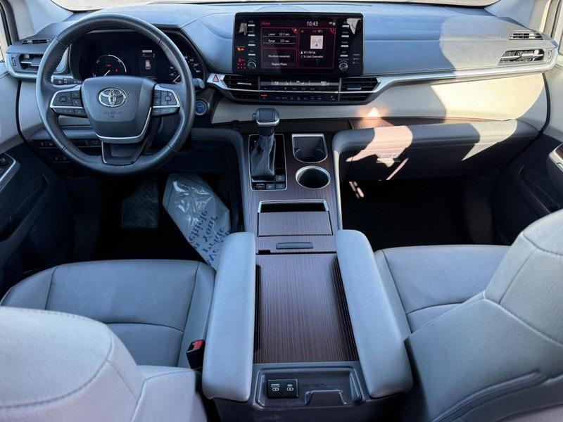 used 2024 Toyota Sienna car, priced at $39,500