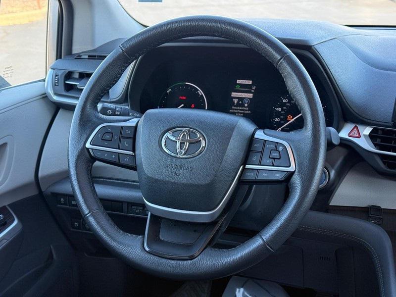 used 2024 Toyota Sienna car, priced at $39,500