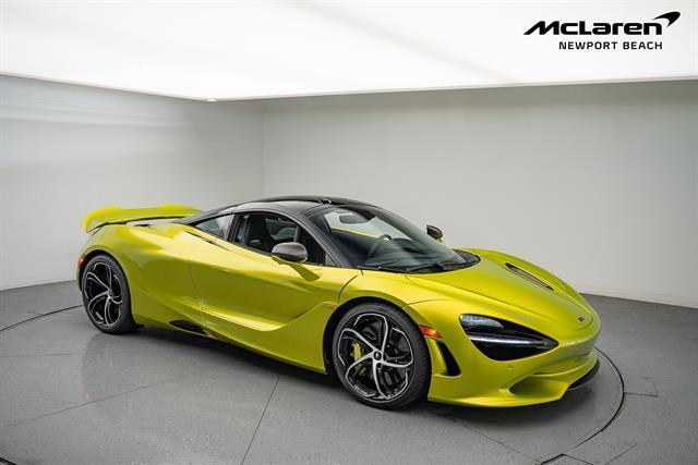 new 2026 McLaren 750S car, priced at $424,250