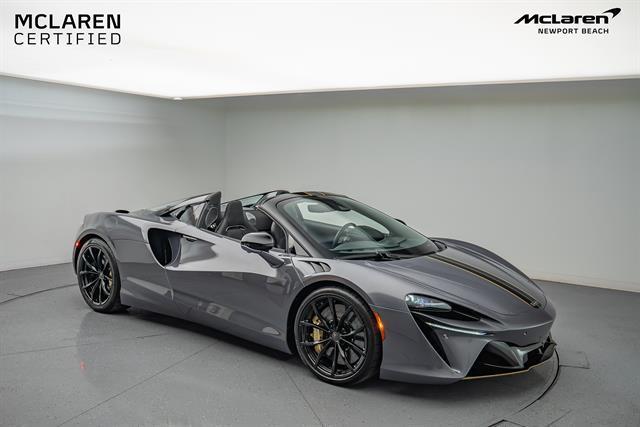 used 2025 McLaren Artura car, priced at $259,708