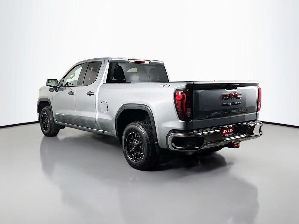 used 2025 GMC Sierra 1500 car, priced at $41,995