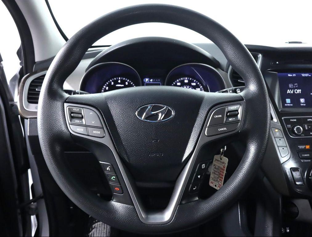 used 2019 Hyundai Santa Fe XL car, priced at $17,995