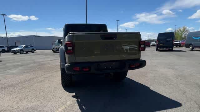new 2026 Jeep Gladiator car, priced at $51,979