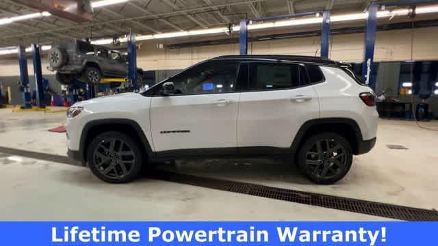 new 2026 Jeep Compass car, priced at $35,294