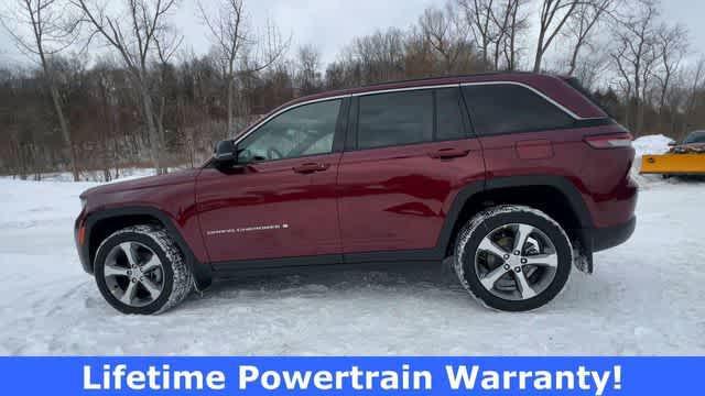 new 2026 Jeep Grand Cherokee car, priced at $48,235