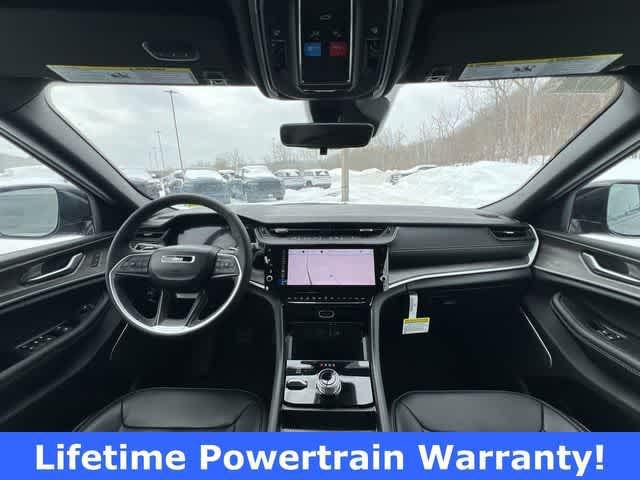 new 2026 Jeep Grand Cherokee car, priced at $48,735