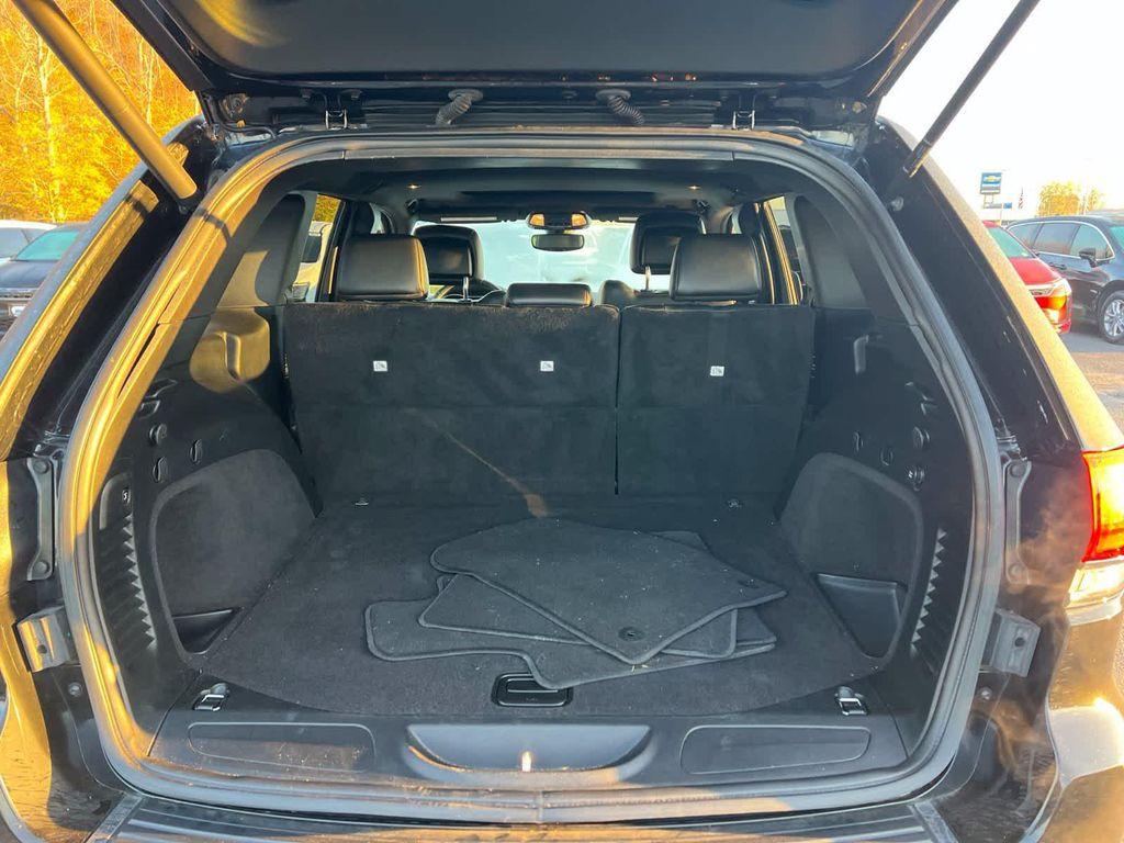 used 2020 Jeep Grand Cherokee car, priced at $22,525