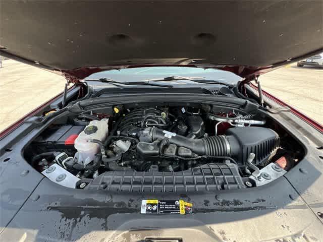 used 2023 Jeep Grand Cherokee car, priced at $32,431