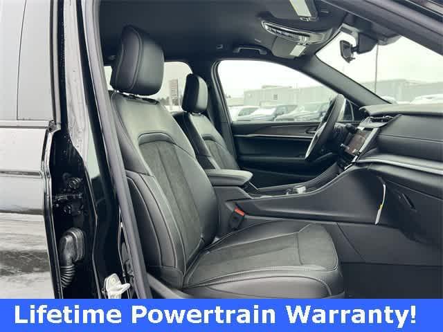 new 2026 Jeep Grand Cherokee car, priced at $48,775