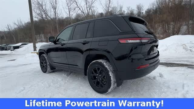 new 2026 Jeep Grand Cherokee car, priced at $48,775