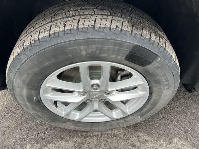 used 2023 Jeep Grand Cherokee L car, priced at $28,931