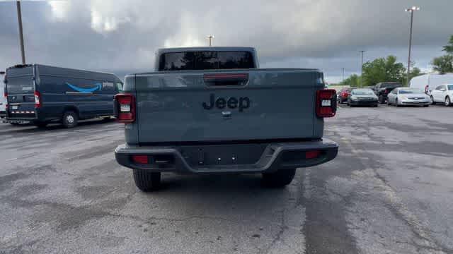 new 2026 Jeep Gladiator car, priced at $50,488