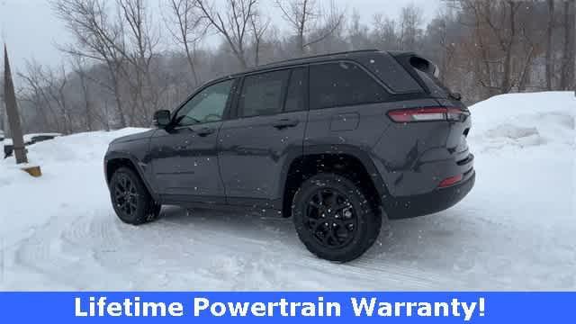 new 2026 Jeep Grand Cherokee car, priced at $48,750
