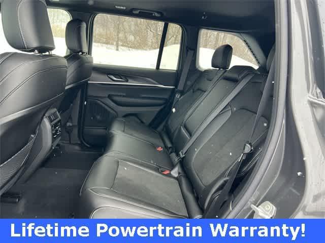 new 2026 Jeep Grand Cherokee car, priced at $48,750