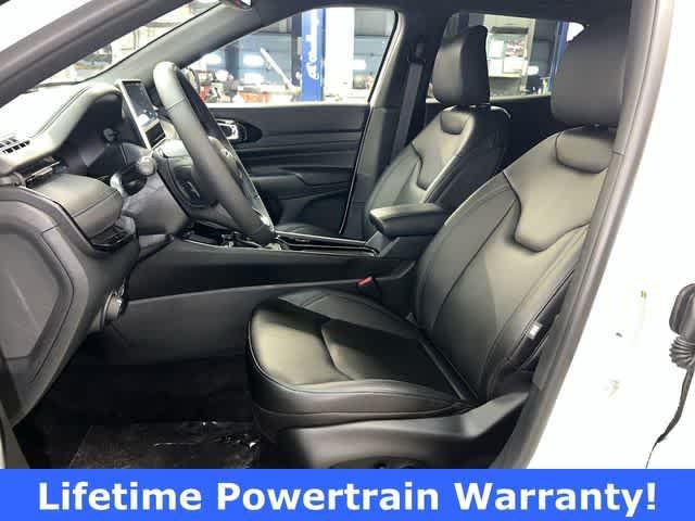 new 2026 Jeep Compass car, priced at $35,294