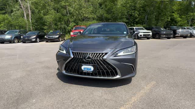 used 2024 Lexus ES 250 car, priced at $34,130
