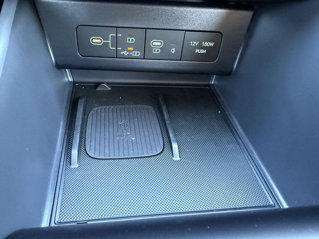 new 2025 Hyundai Sonata Hybrid car, priced at $37,622