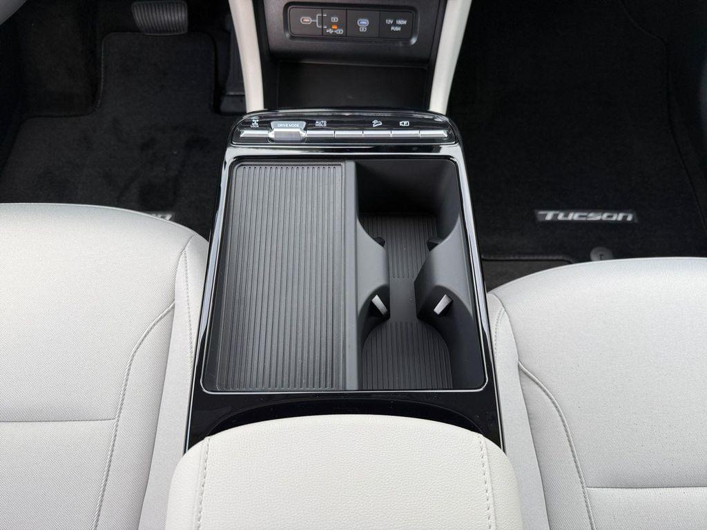 new 2026 Hyundai TUCSON Hybrid car, priced at $35,766