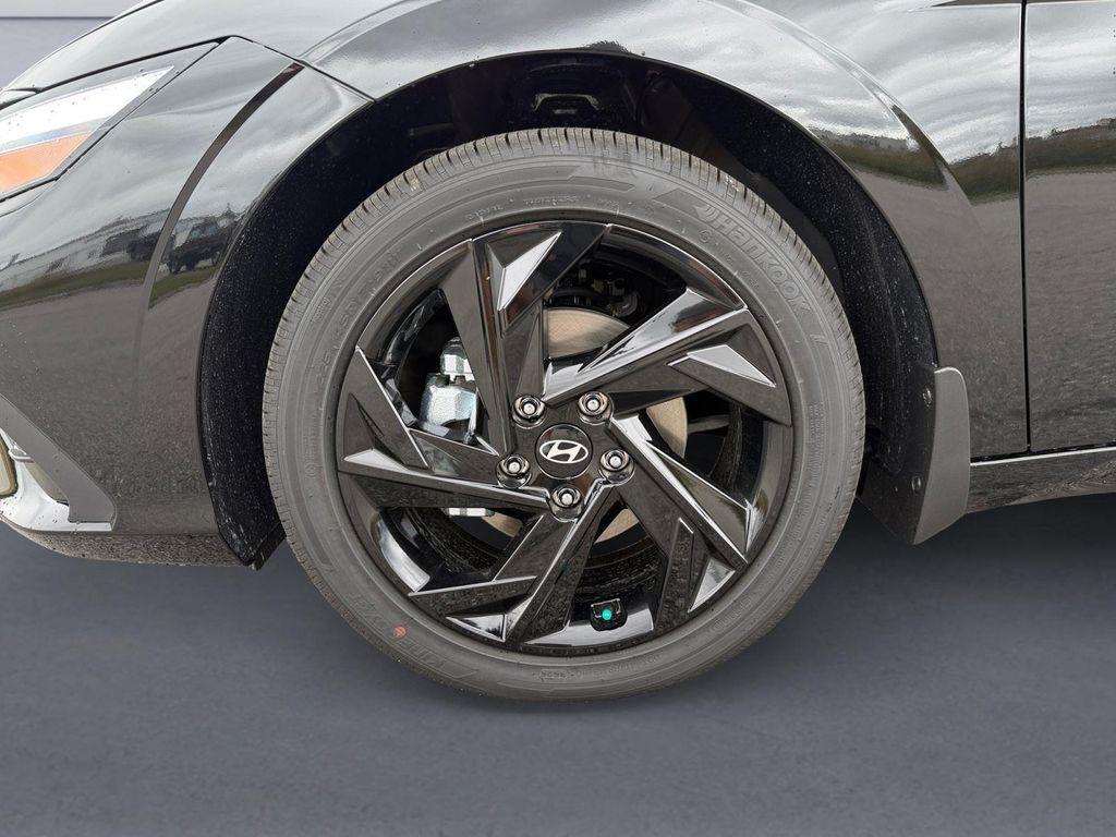 new 2026 Hyundai ELANTRA HEV car, priced at $28,606
