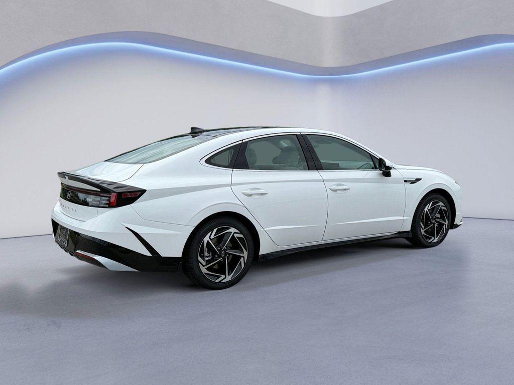 new 2025 Hyundai Sonata car, priced at $31,504